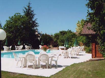 Brit Hotel Dak Hotel Avallon Exterior photo